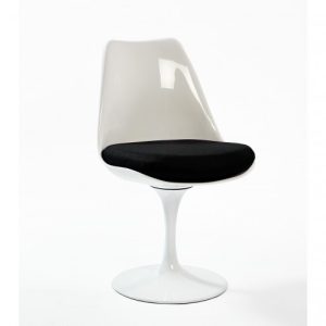 Silla blanca tulip asiento negro
