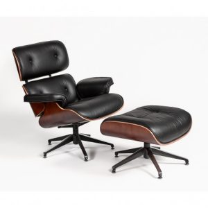 Sillón y reposapies de piel madera y metal negro