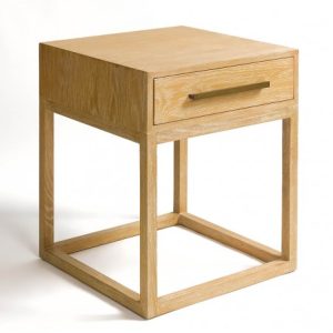 Mesita de noche acabado en roble claro