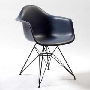 Sillón gris pata titanio