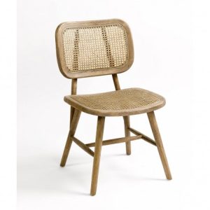 Silla de roble y rejilla natural