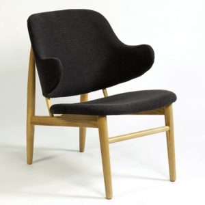 Sillon gris y madera