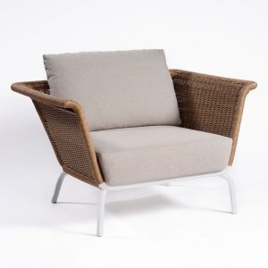 Sillón de exterior brazo ratán sintético y cojín tapizado Sillón de exterior brazo ratán sintético y cojín tapizado