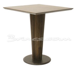 Mesa comedor logan roble y latón Mesa comedor logan roble y latón