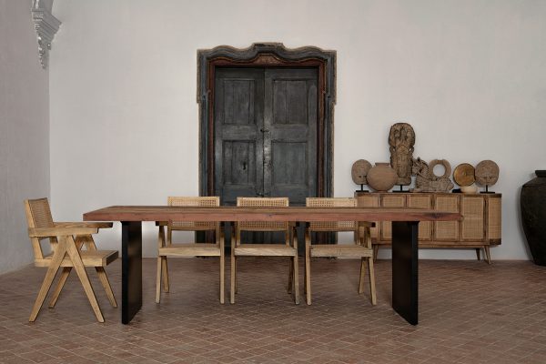 MESA COMEDOR UZOR