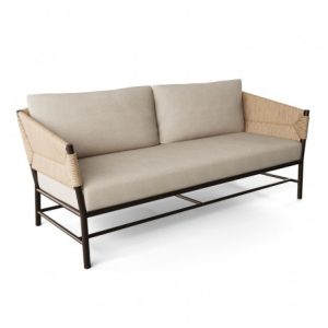 Sofá de resina y aluminio Sofá de resina y aluminio