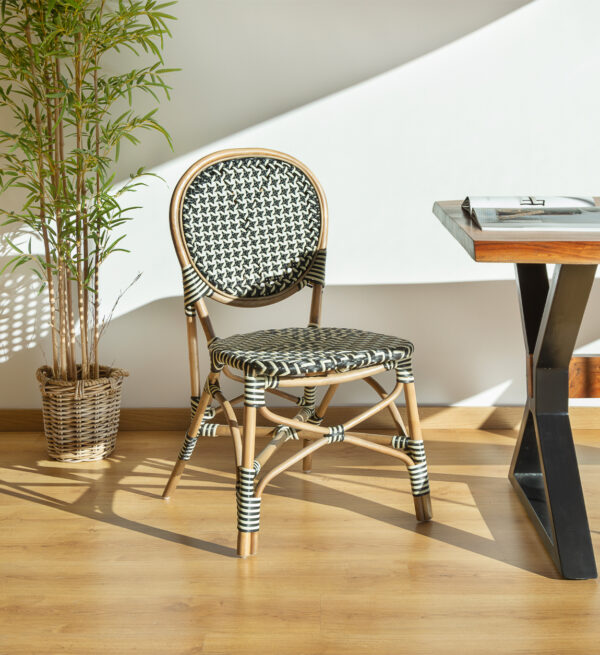 Silla bistro negra 52*56*92