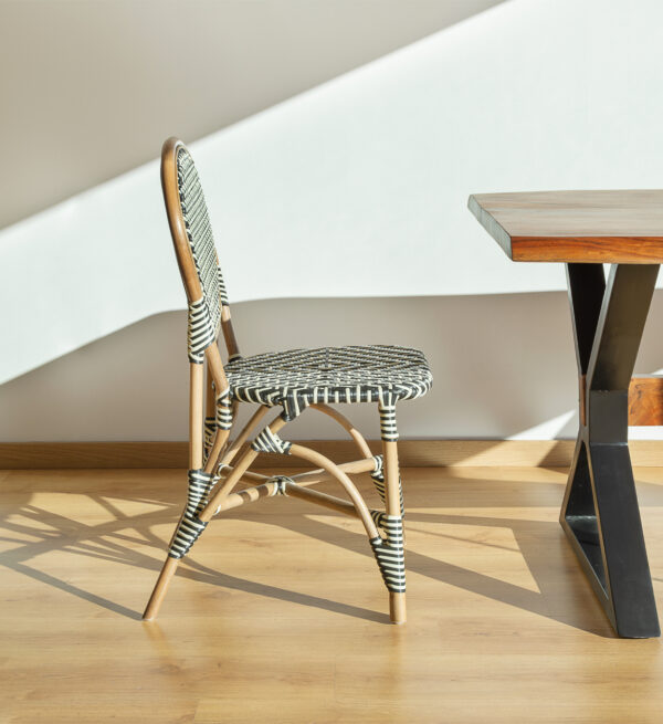 Silla bistro negra 52*56*92
