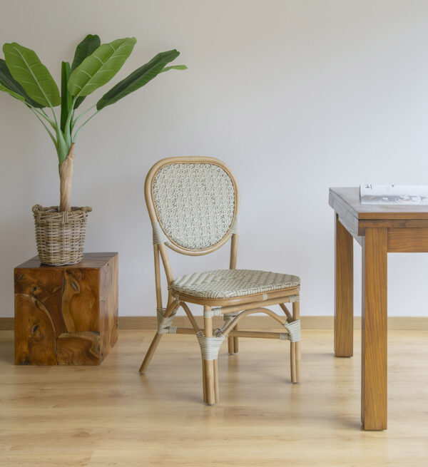 Silla bistro blanca 50*58*94