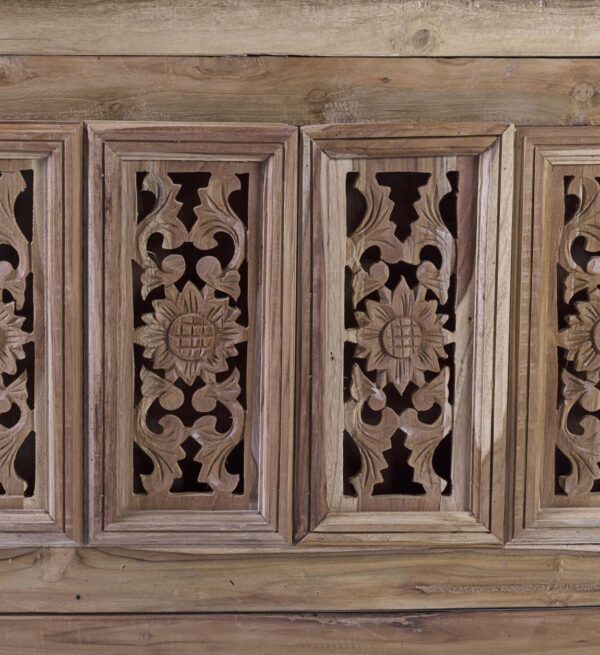 Bufet talla con puerta corredera 183*48*83