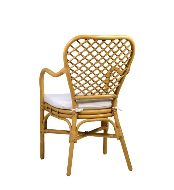 Sillón bistro rattan con cojín 56*64*95