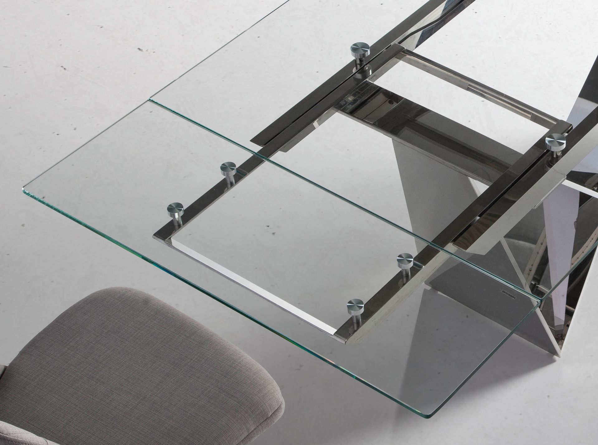 Mesa comedor extensible rectangular cristal templado y acero cromado Mesa comedor extensible rectangular cristal templado y acero cromado