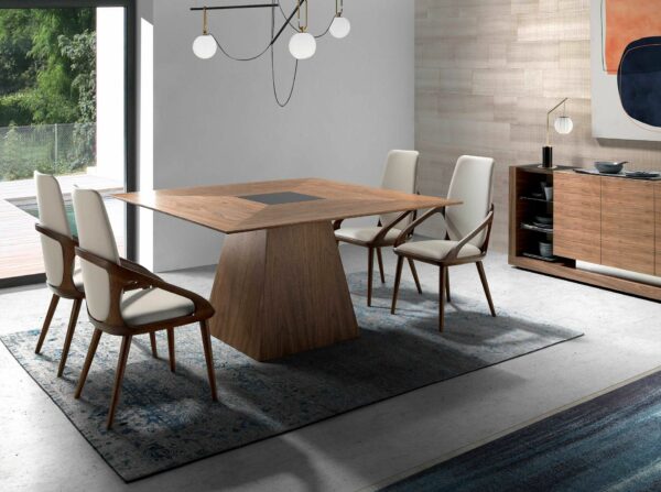 Mesa comedor cuadrada nogal