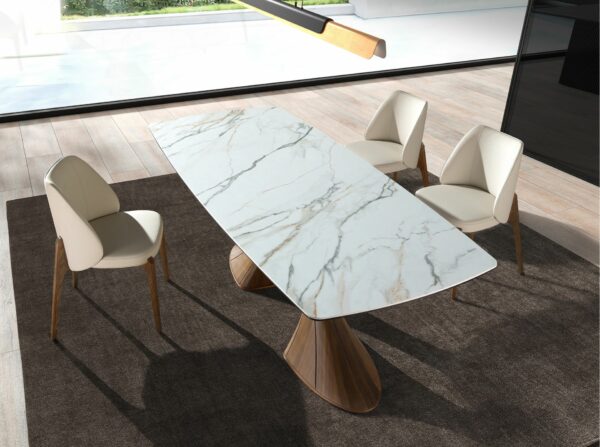 Mesa comedor ovalada barril mármol porcelánico y nogal