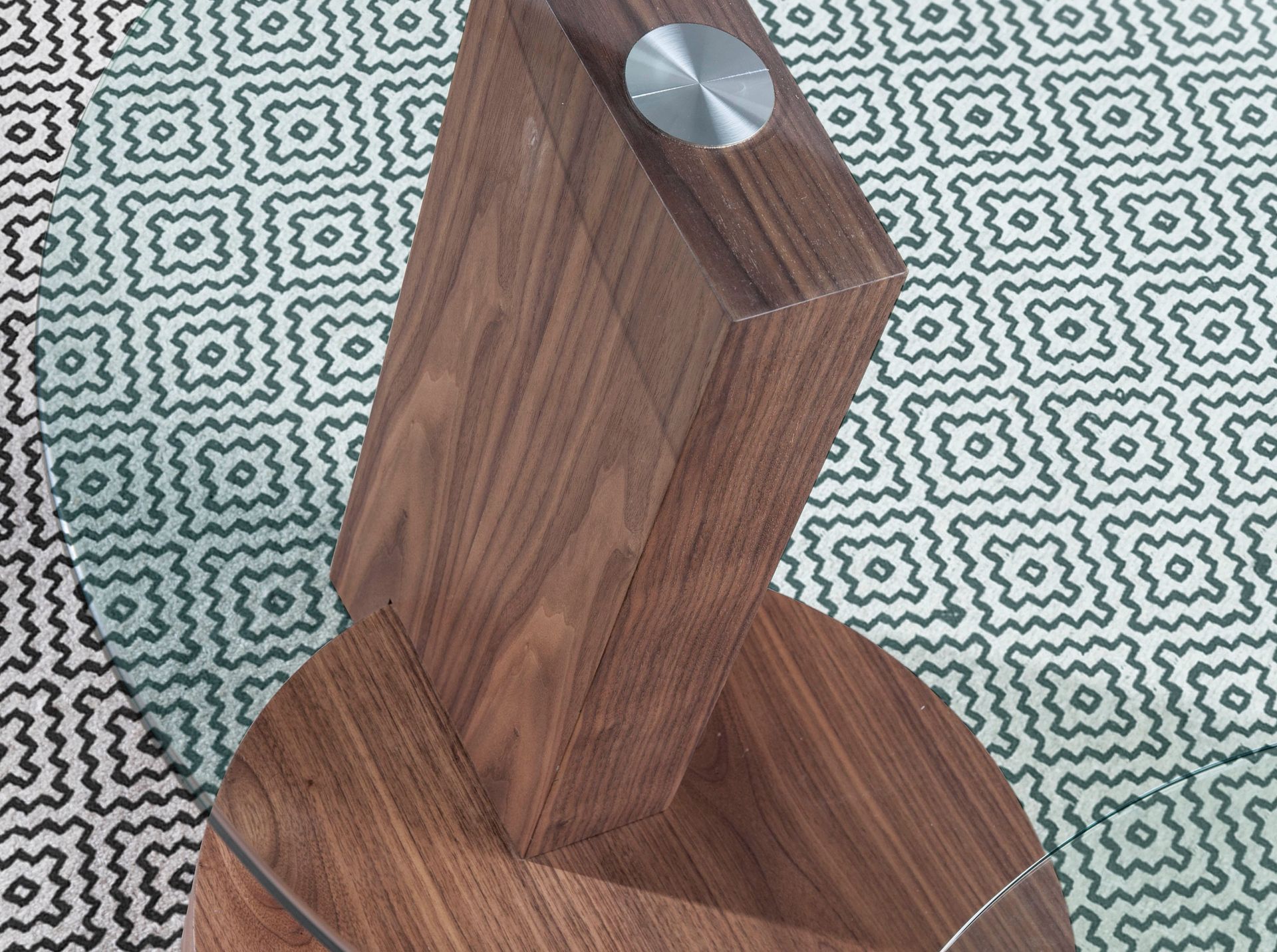 Mesa rincón redonda cristal templado y nogal Mesa rincón redonda cristal templado y nogal