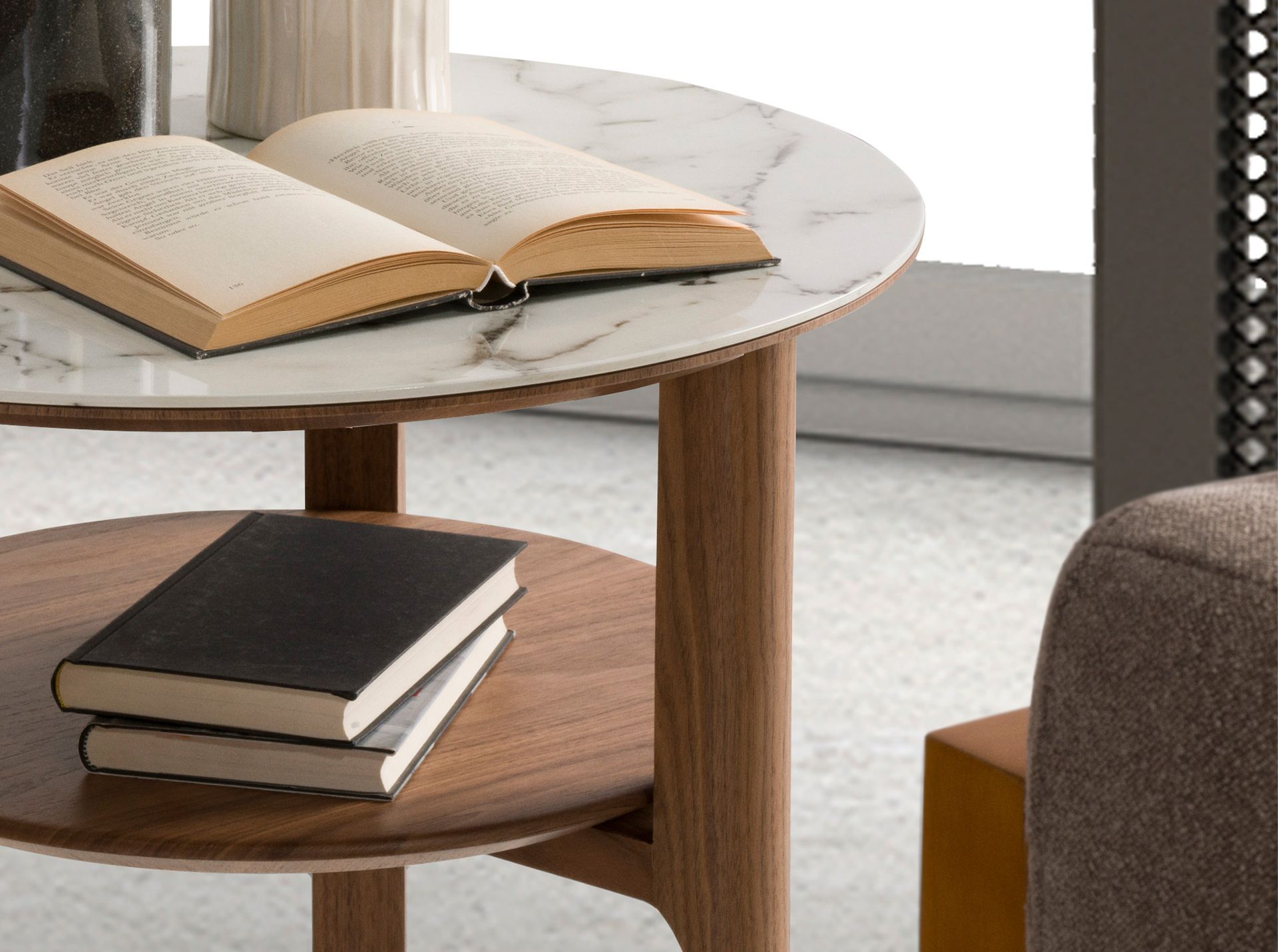 Mesa rincón redonda mármol porcelánico y nogal Mesa rincón redonda mármol porcelánico y nogal