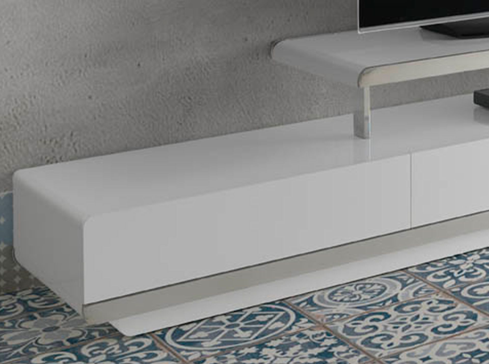 Mueble TV madera blanco y base acero cromado Mueble TV madera blanco y base acero cromado