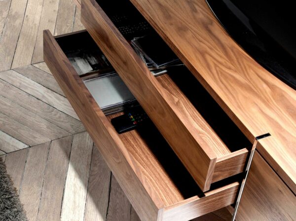 Mueble TV nogal y acero cromado