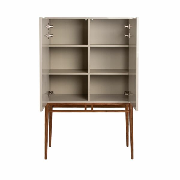 Aparador alto madera beige y nogal