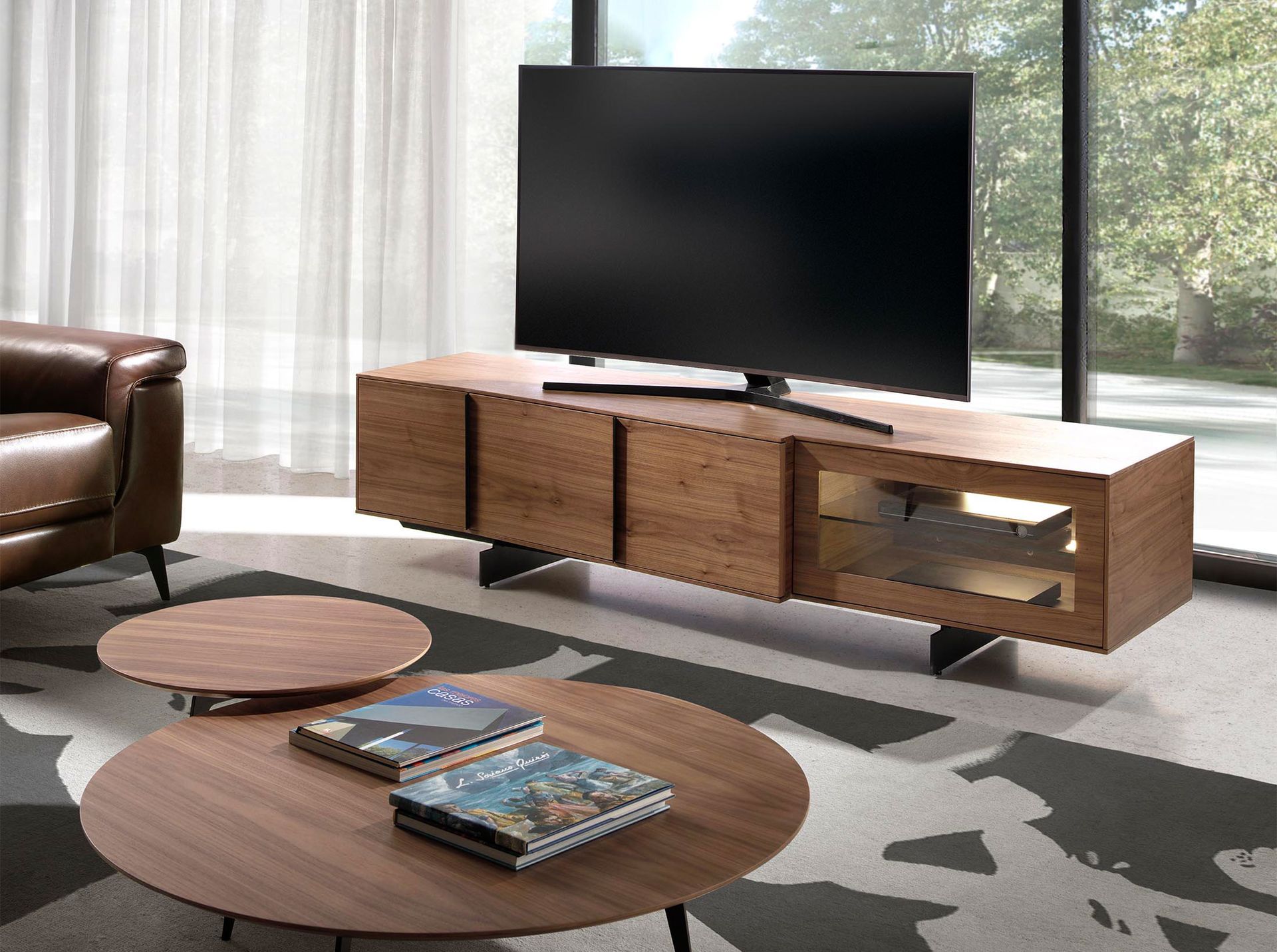 Mueble TV nogal y acero negro con iluminación interior Mueble TV nogal y acero negro con iluminación interior