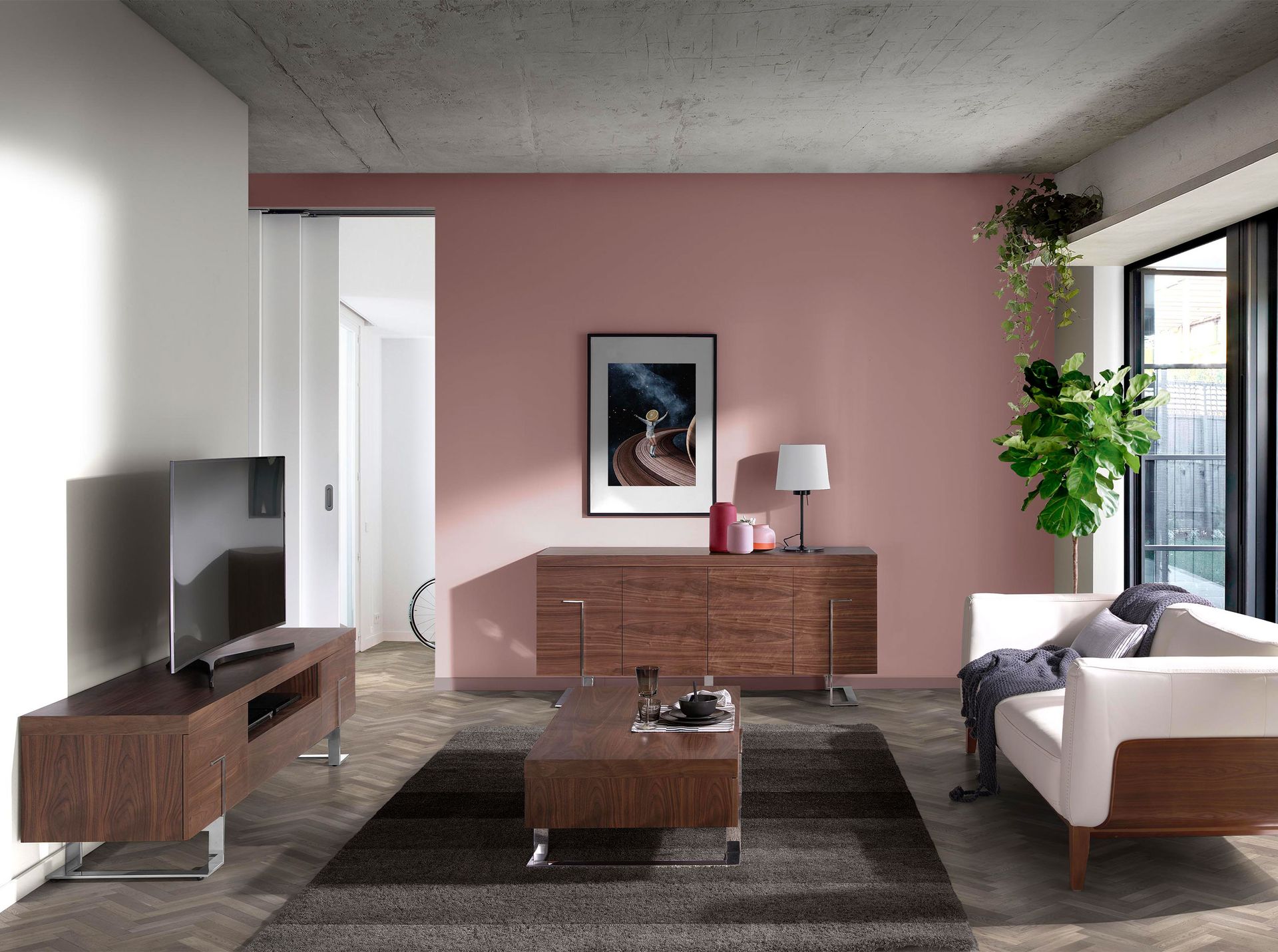 Mueble TV nogal y acero cromado Mueble TV nogal y acero cromado