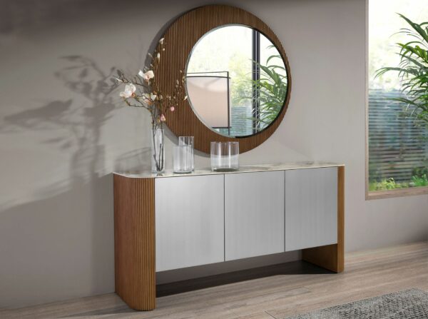 Aparador madera color plata, nogal y tapa de mármol porcelánico