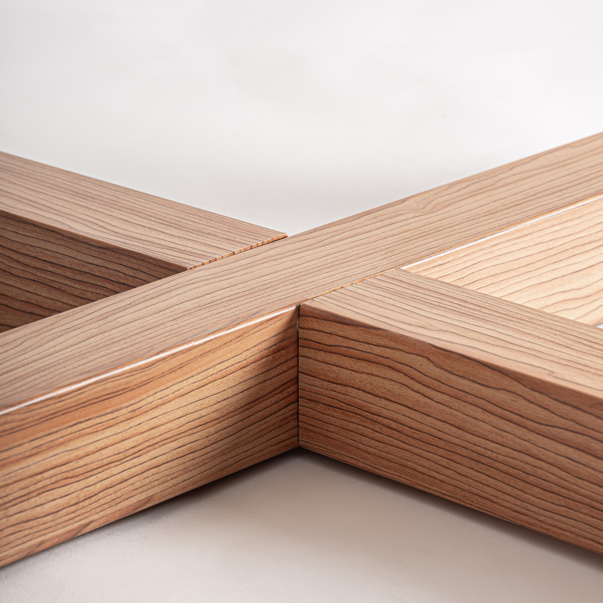 MESA COMEDOR KOSHENA MESA COMEDOR KOSHENA