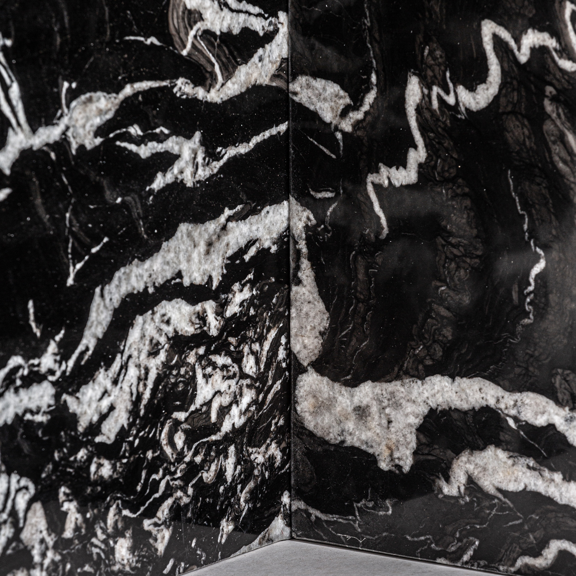 MESA COMEDOR GAUTBY MESA COMEDOR GAUTBY