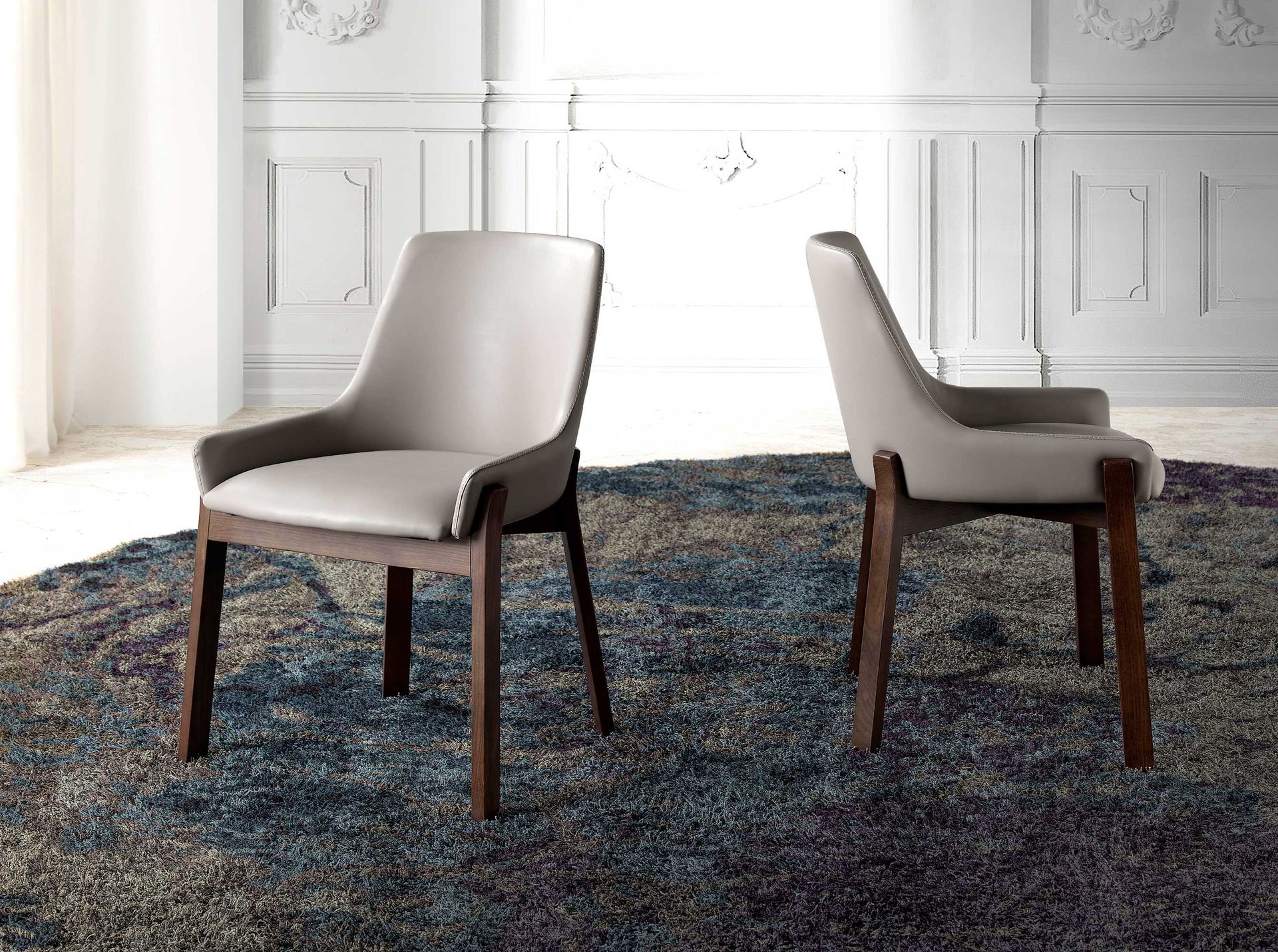 Silla polipiel visón oscuro Silla polipiel visón oscuro