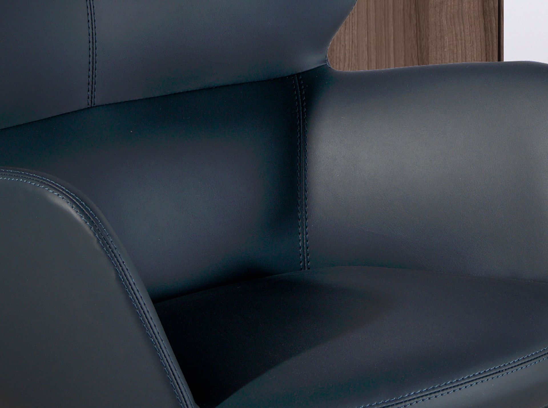 Silla oficina giratoria polipiel azul Silla oficina giratoria polipiel azul