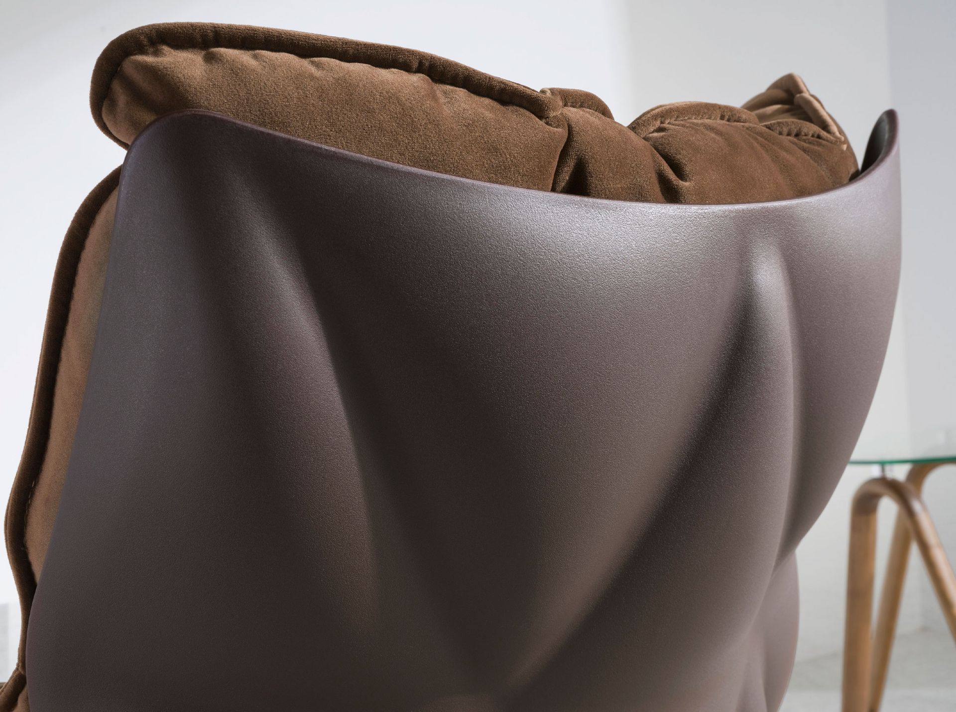 Sillón giratorio terciopelo marrón y pvc marrón Sillón giratorio terciopelo marrón y pvc marrón