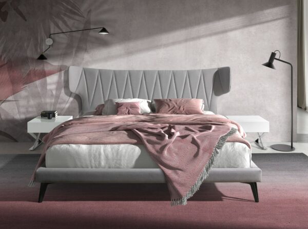 Cama tela color gris claro