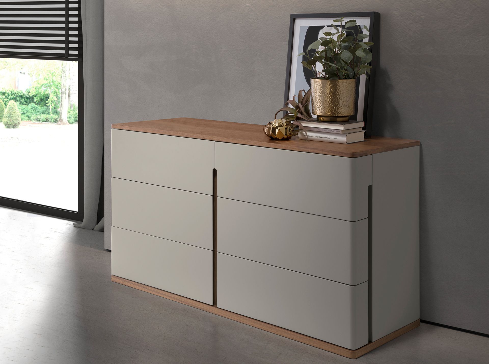 Cómoda madera gris y nogal Cómoda madera gris y nogal