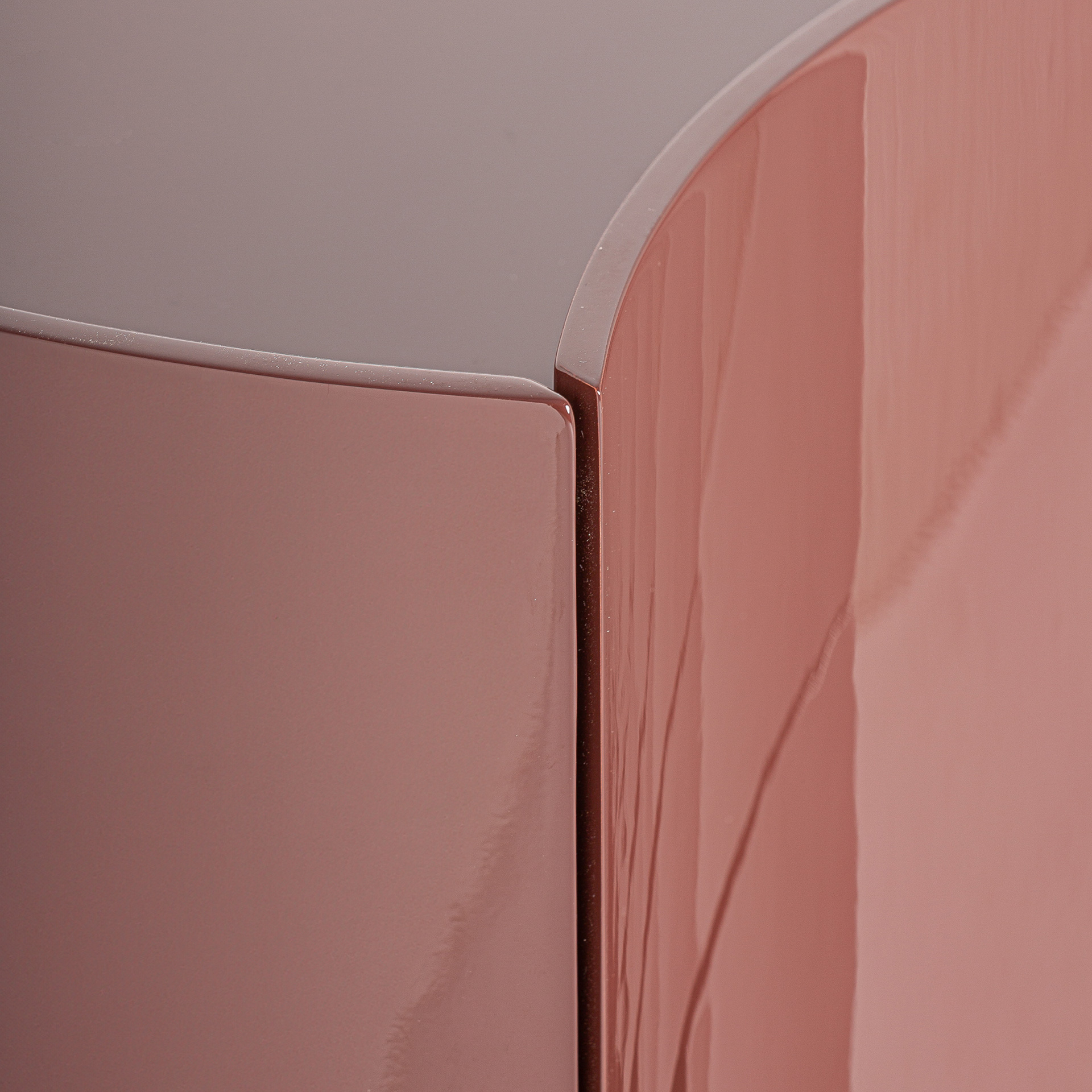 Mesita De Noche Rubra Mesita De Noche Rubra