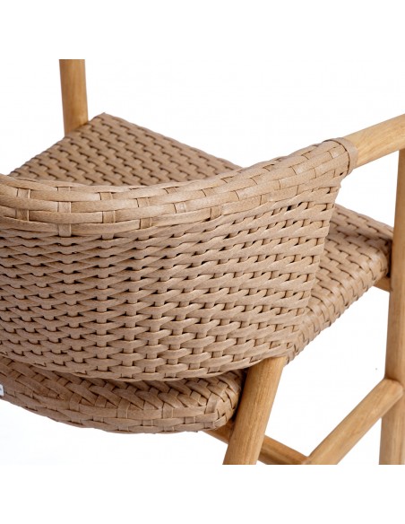 Silla de teca color natural con respaldo y asiento de resina Silla de teca color natural con respaldo y asiento de resina