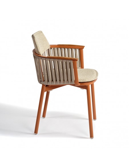 Sillón de comedor color arenisca y cuerda arena Sillón de comedor color arenisca y cuerda arena