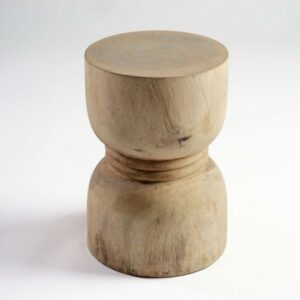 Mesa auxiliar de madera Mesa auxiliar de madera