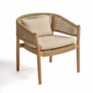 Sillón de madera y cuerda arena
