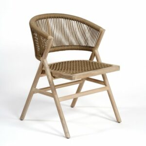 Silla de exterior de teca y cuerda camel