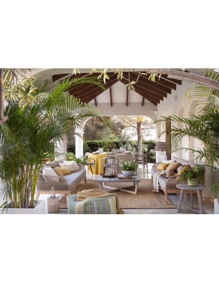 Sofá de madera y cuerda beige Sofá de madera y cuerda beige